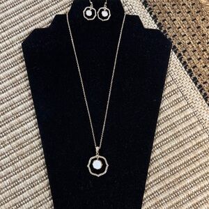 Harmonious Beauty Necklace and Earring set Gold tone